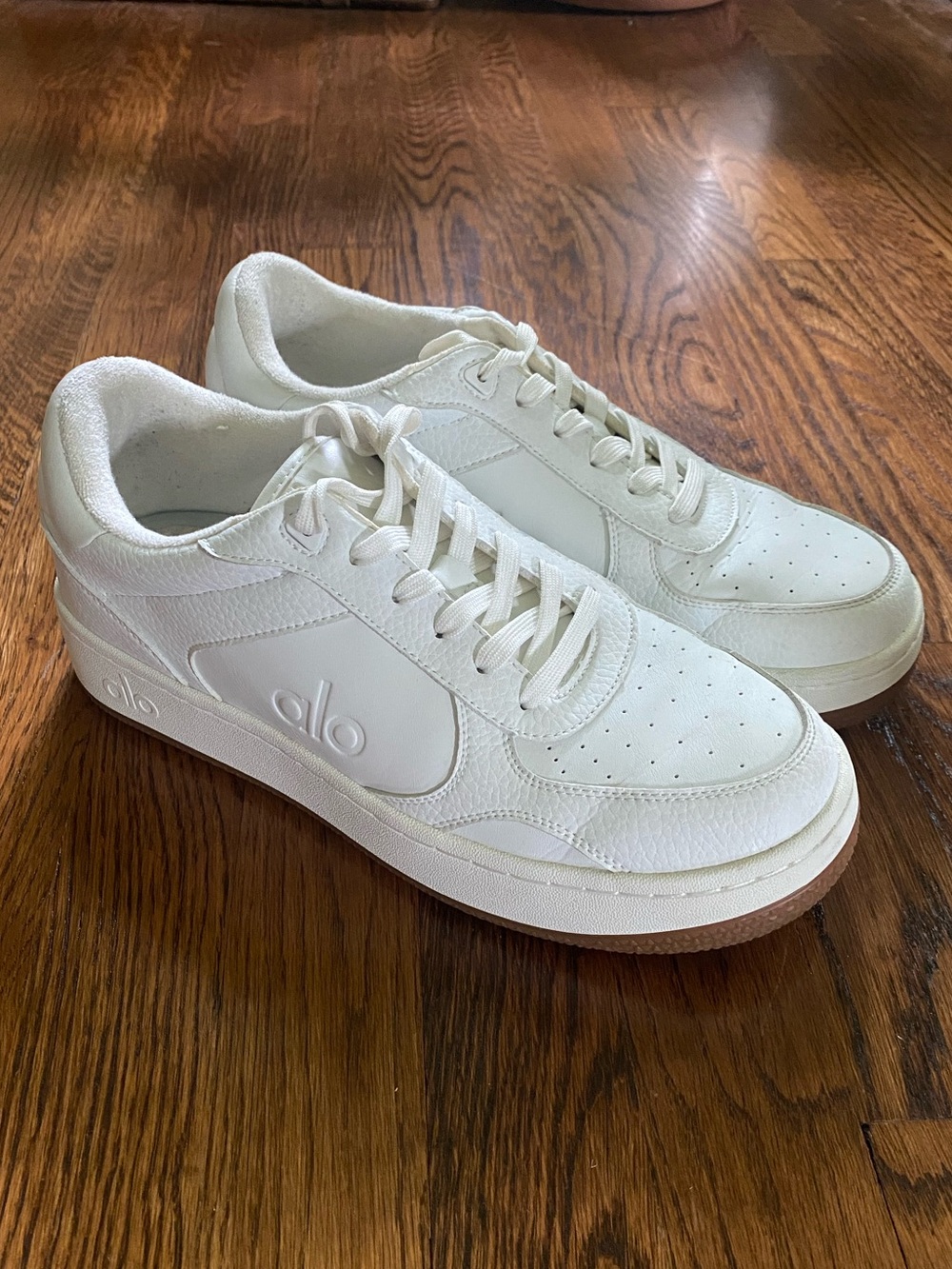 ALO Recovery Mode Sneakers Natural White/Gum Women’s 9.5 / Men’s 8 W9.5/M8 Shoes